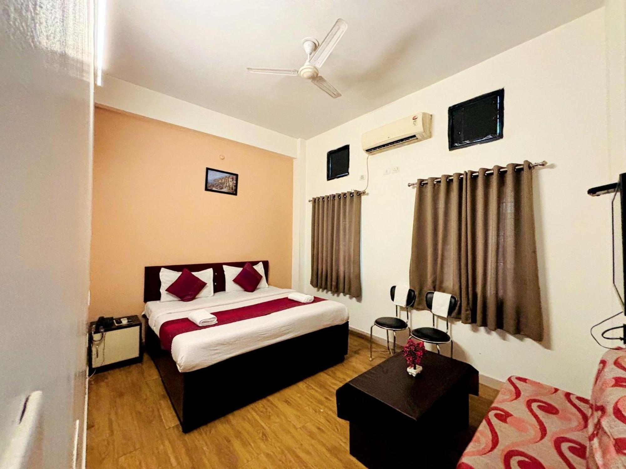 Hotel Sunrise Inn Kota  Kültér fotó