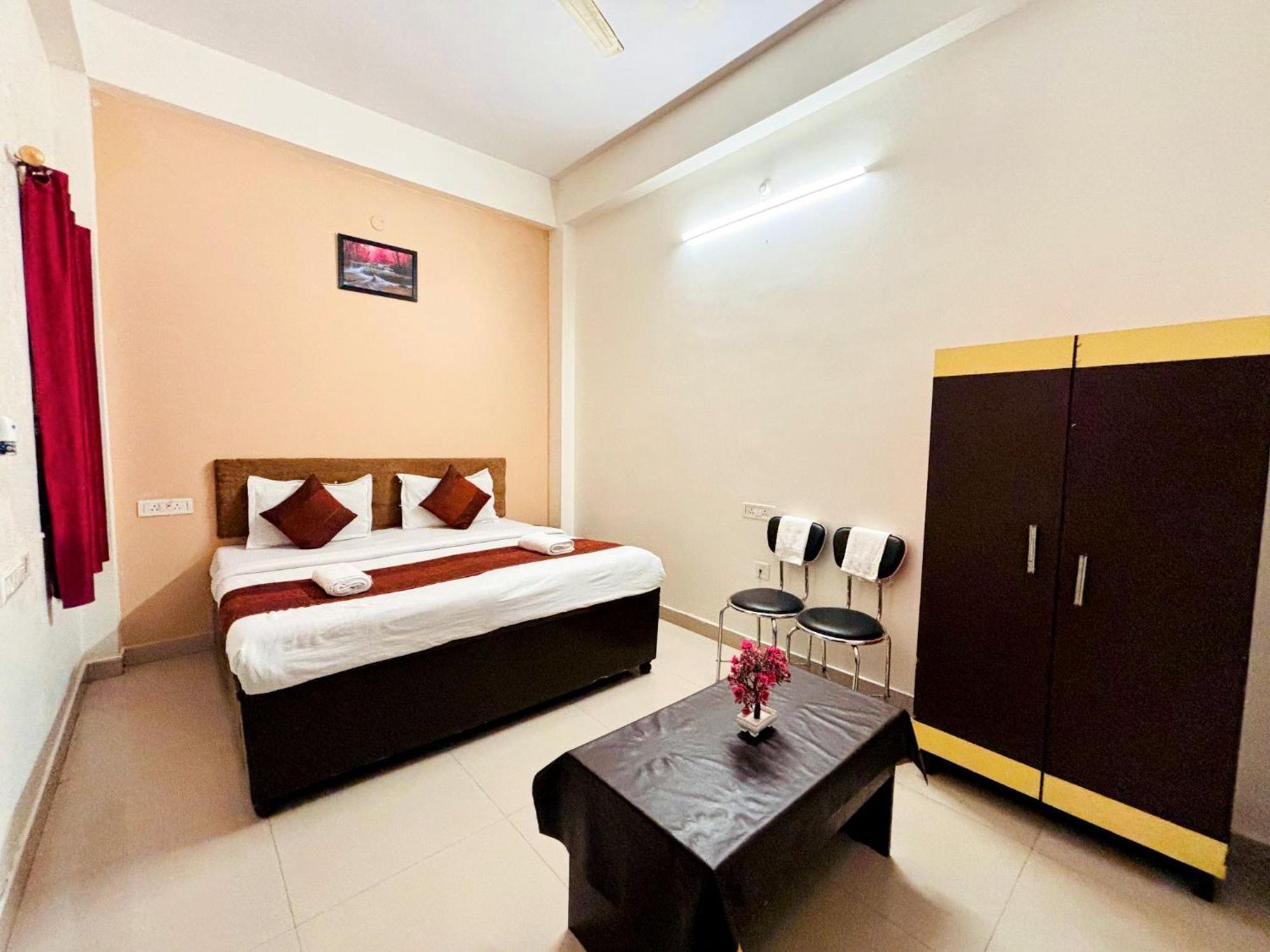 Hotel Sunrise Inn Kota  Kültér fotó