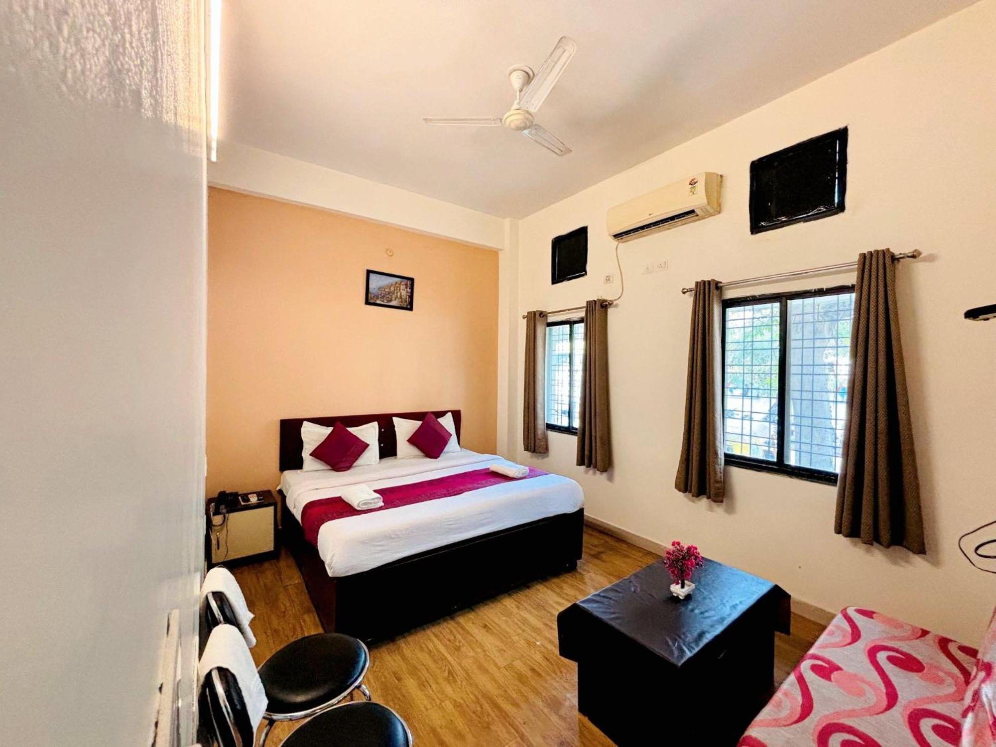 Hotel Sunrise Inn Kota  Kültér fotó