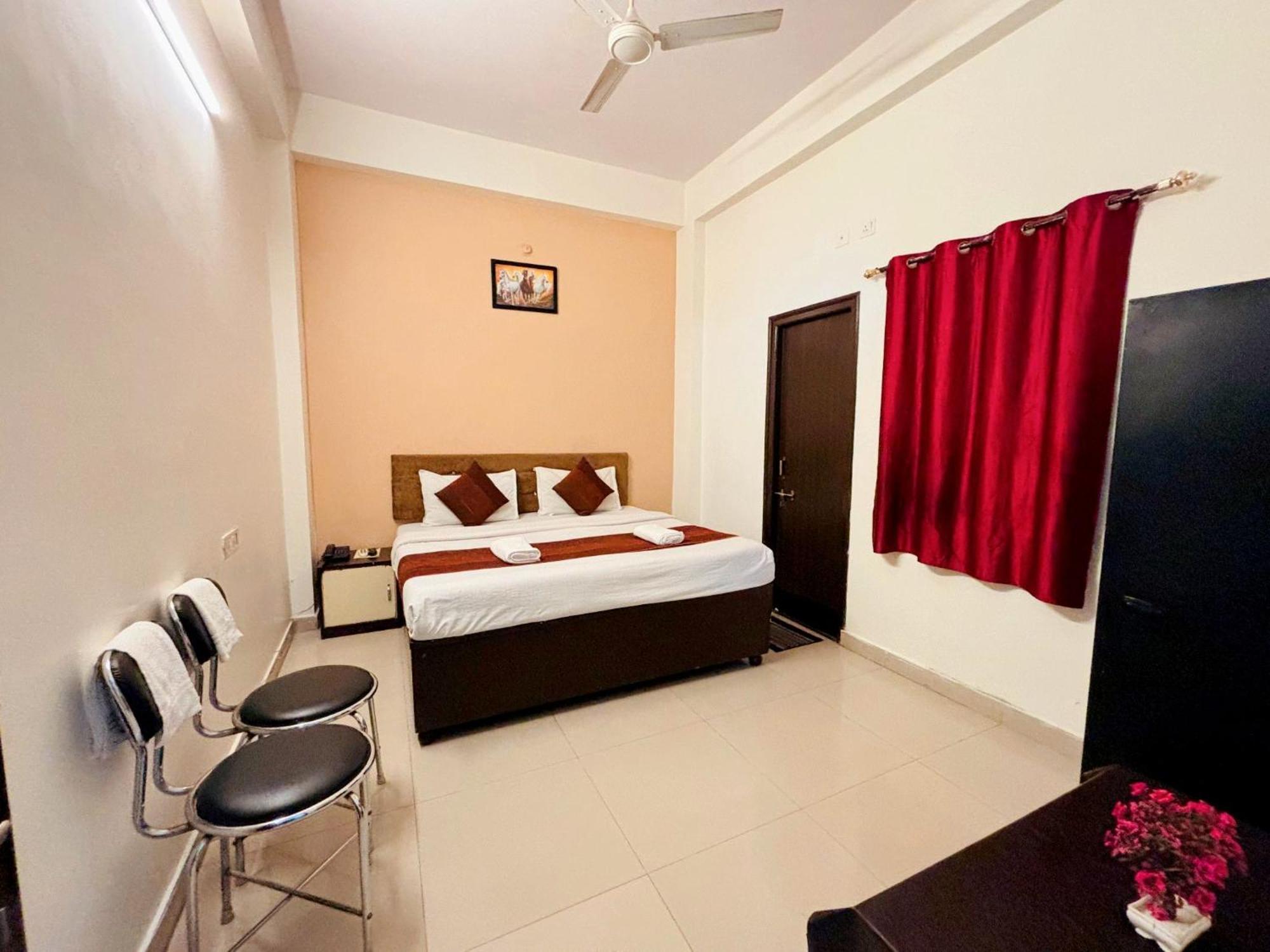 Hotel Sunrise Inn Kota  Kültér fotó